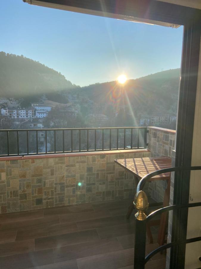 Casa Rural Los Amaneceres アルカラ・デル・フカル エクステリア 写真